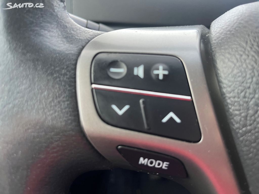 Toyota Verso, fotka 18