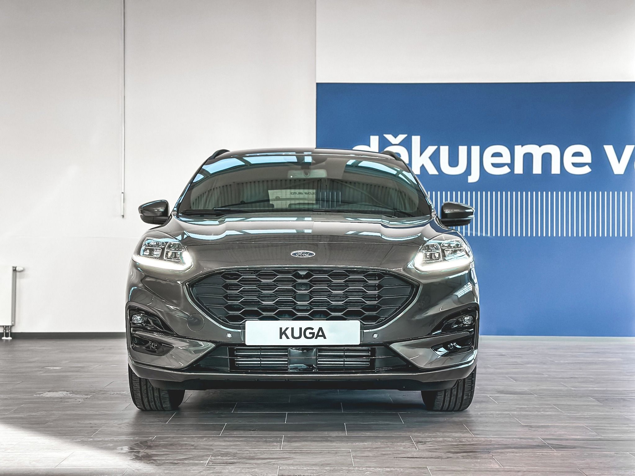 Ford Kuga, ST-LINE X  2,5 Duratec Hybrid - fotka 2