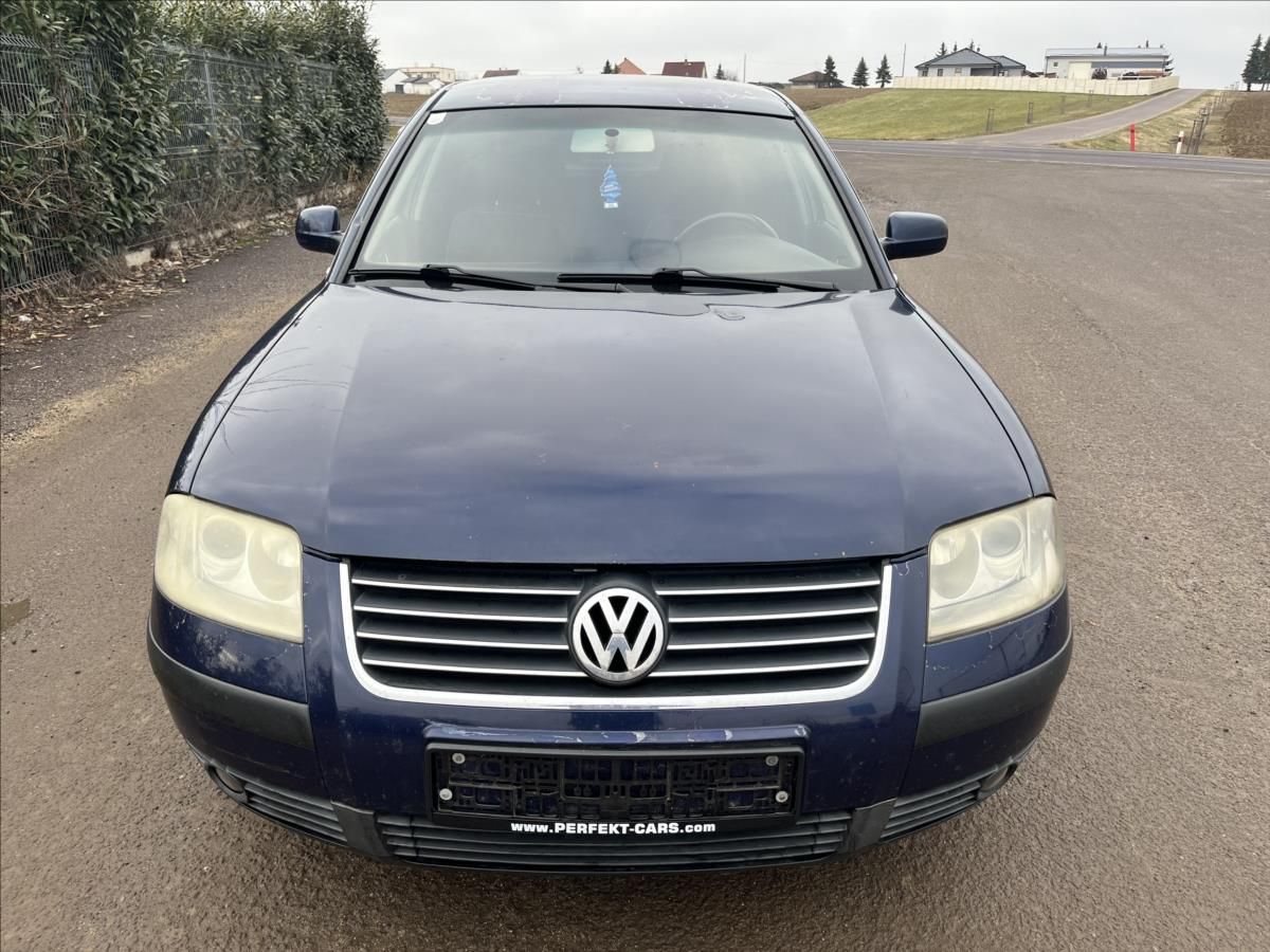 Volkswagen Passat, 1.9 TDi KLIMA 2 x KOLA BEZ STK - fotka 2
