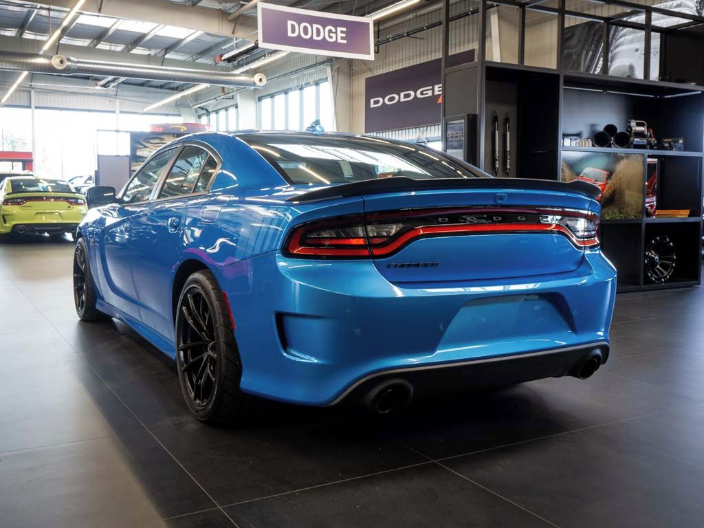 Dodge Charger, 6.4 Scat Pack Super Bee - fotka 3