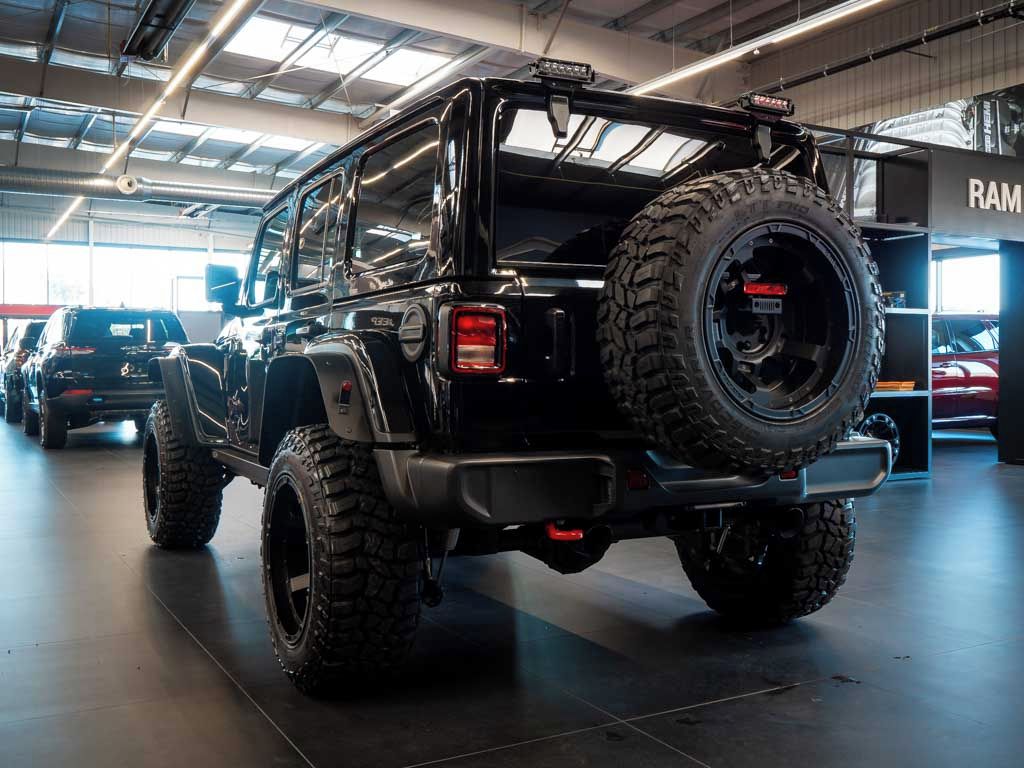 Jeep Wrangler, 2.0 Rubicon 3.5" Lift, naviják - fotka 3