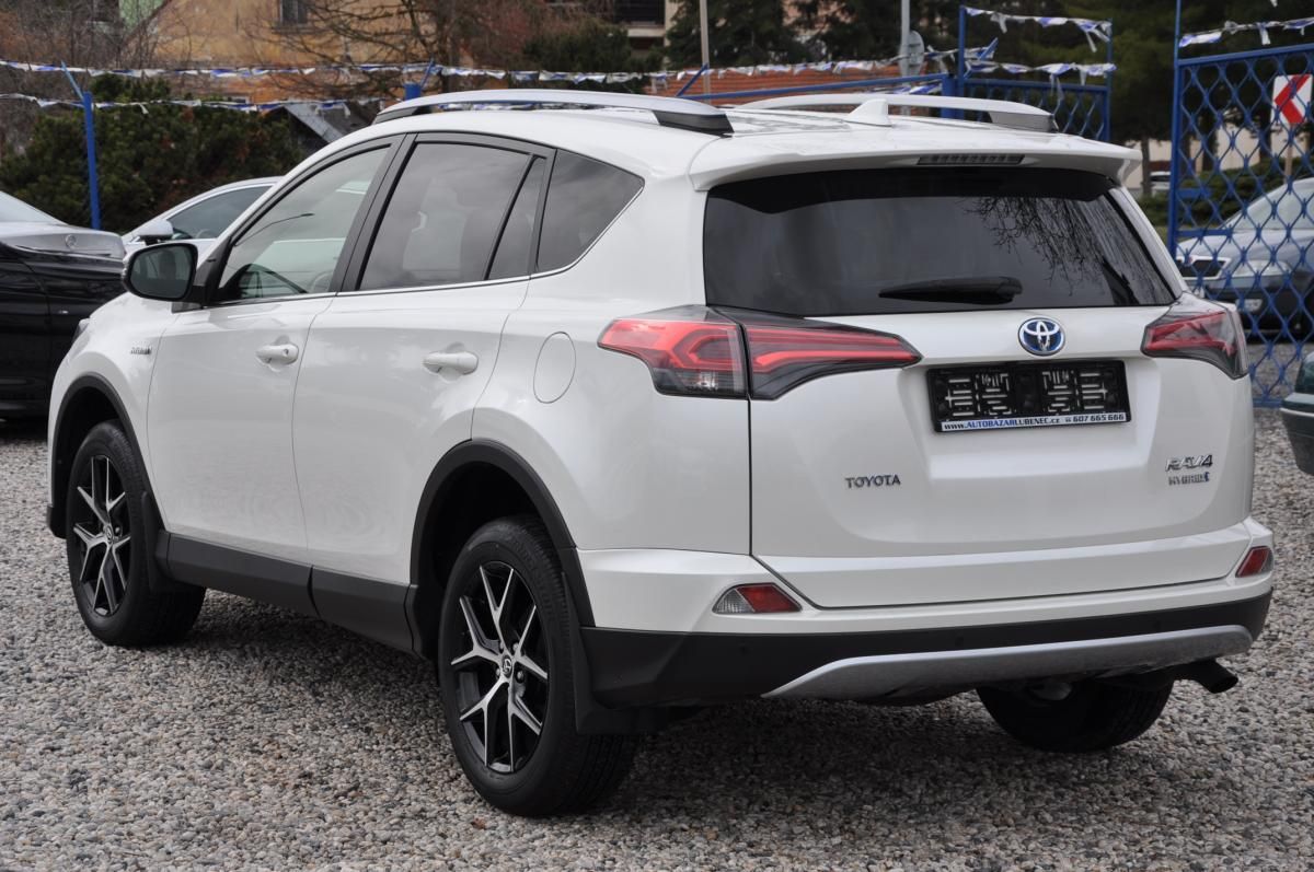 Toyota Rav4, 2.5HSD 114kW - fotka 4