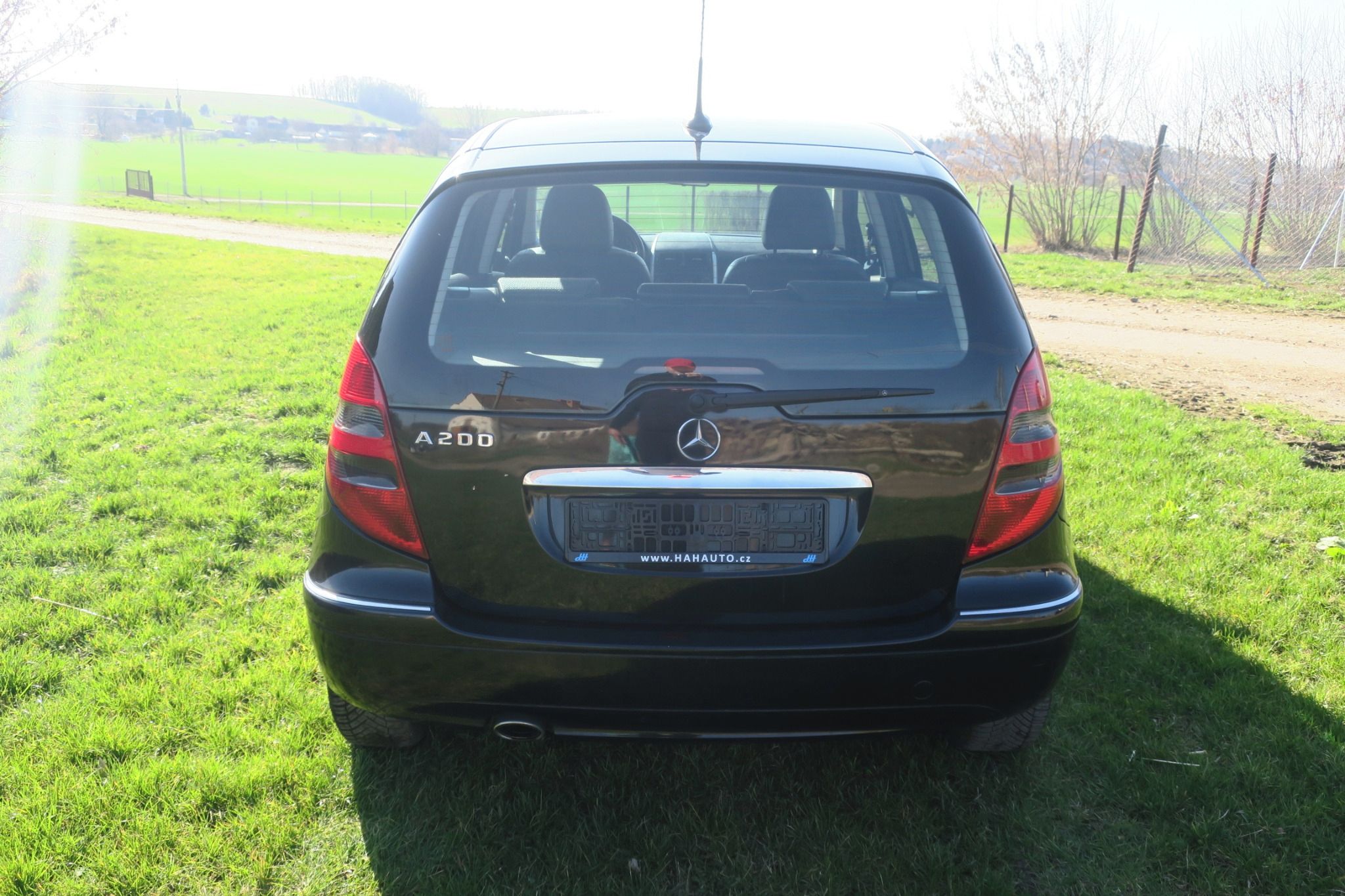 Mercedes-Benz Třídy A, 200 AVANTGARDE - fotka 6