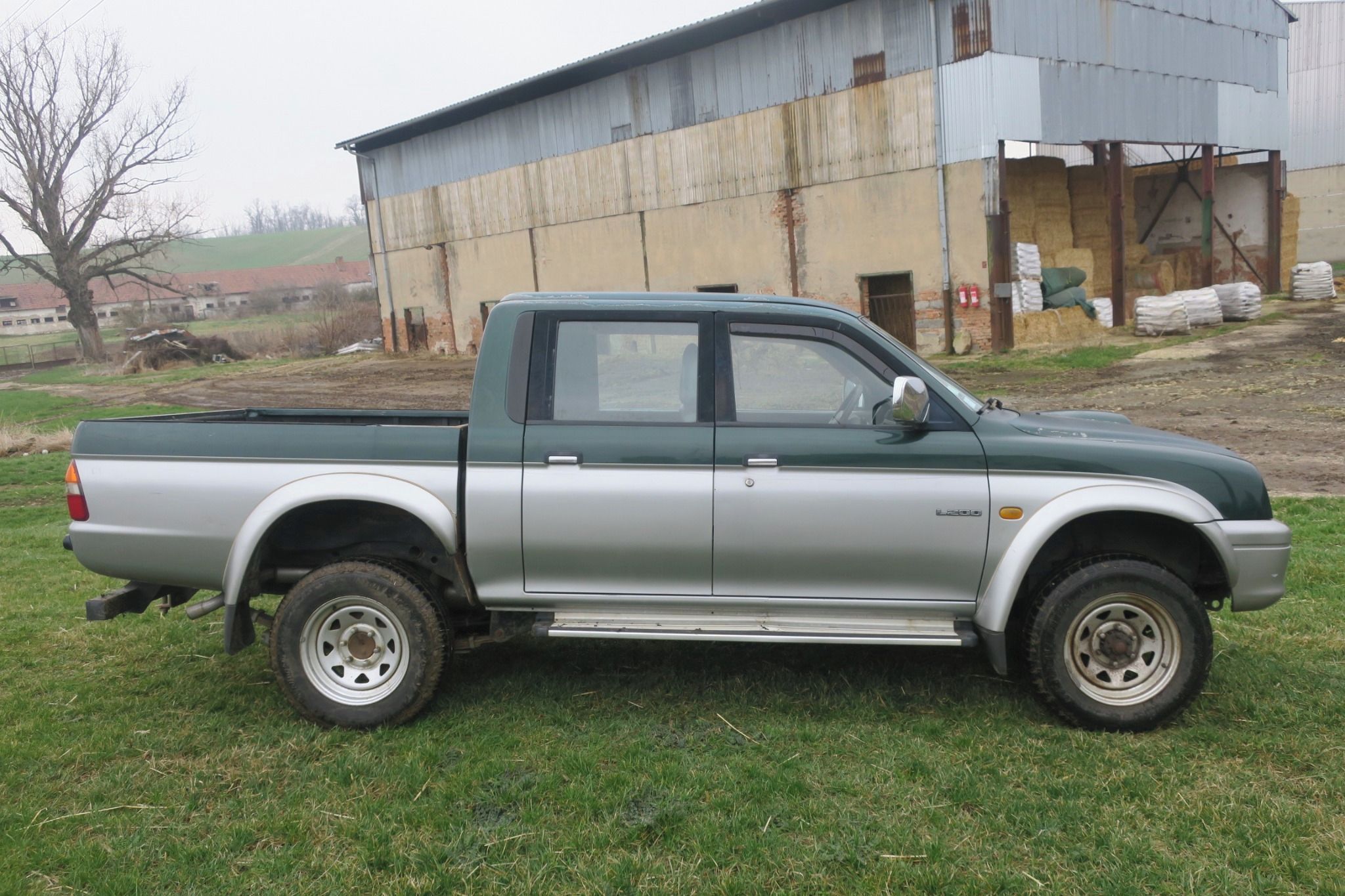 Mitsubishi L200, 2.5 TD 73 kW, BEZ KOROZE - fotka 5