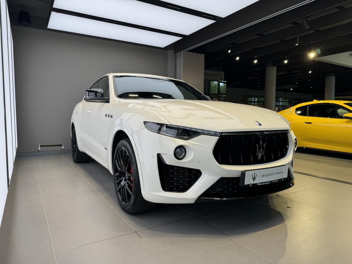 Maserati Levante, GranSport S V6 430 HP - fotka 3