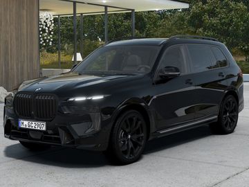 40d xDRIVE Msport - SKLADEM