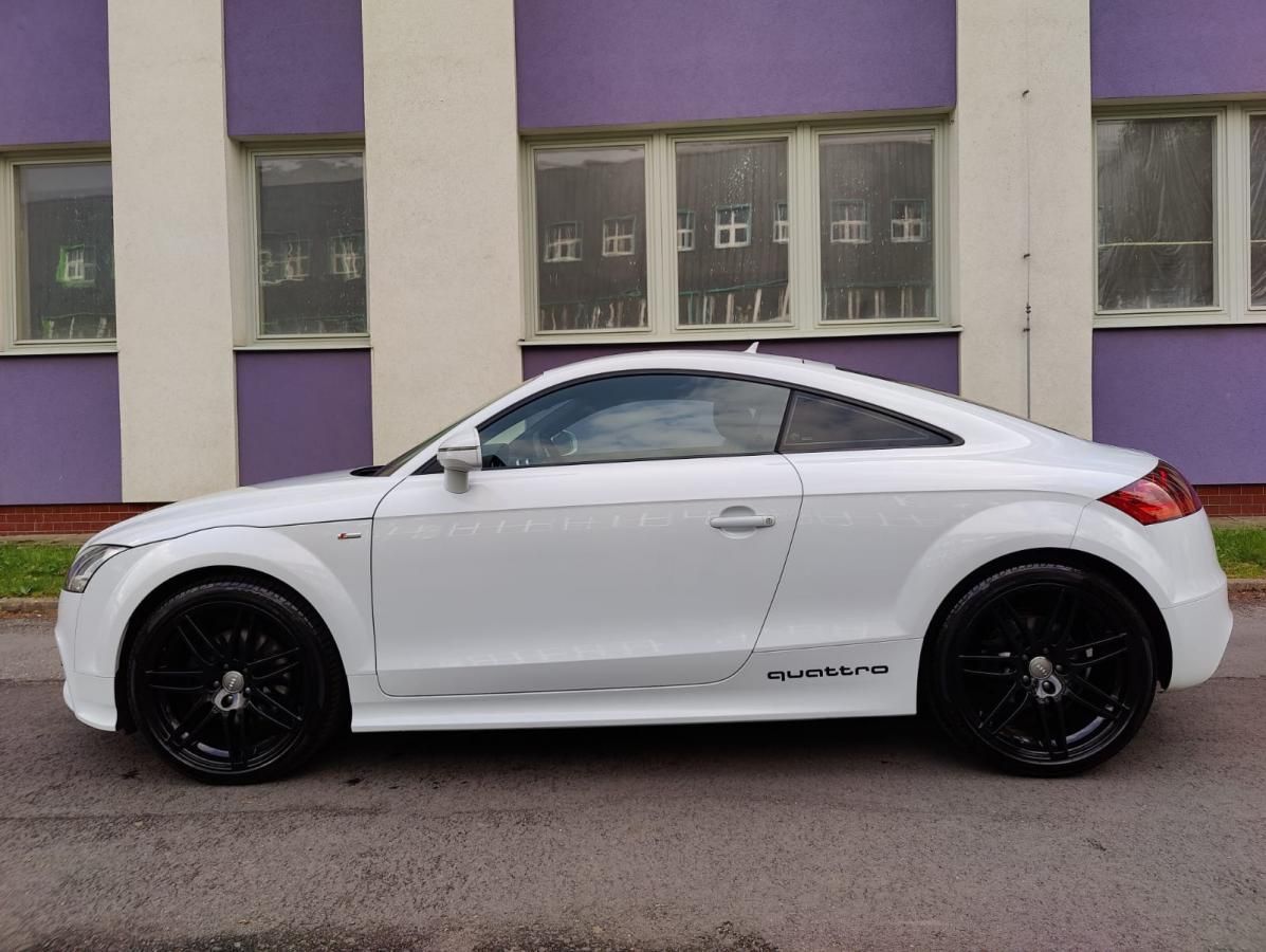 Audi TT, TDI 4x4/S-line/v zimě nejeté/ - fotka 2