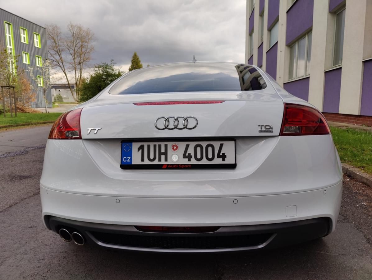 Audi TT, TDI 4x4/S-line/v zimě nejeté/ - fotka 4