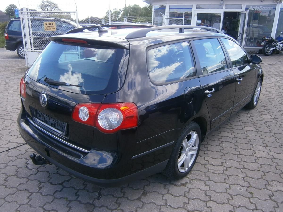 Volkswagen Passat, 1.6 FSi - fotka 6