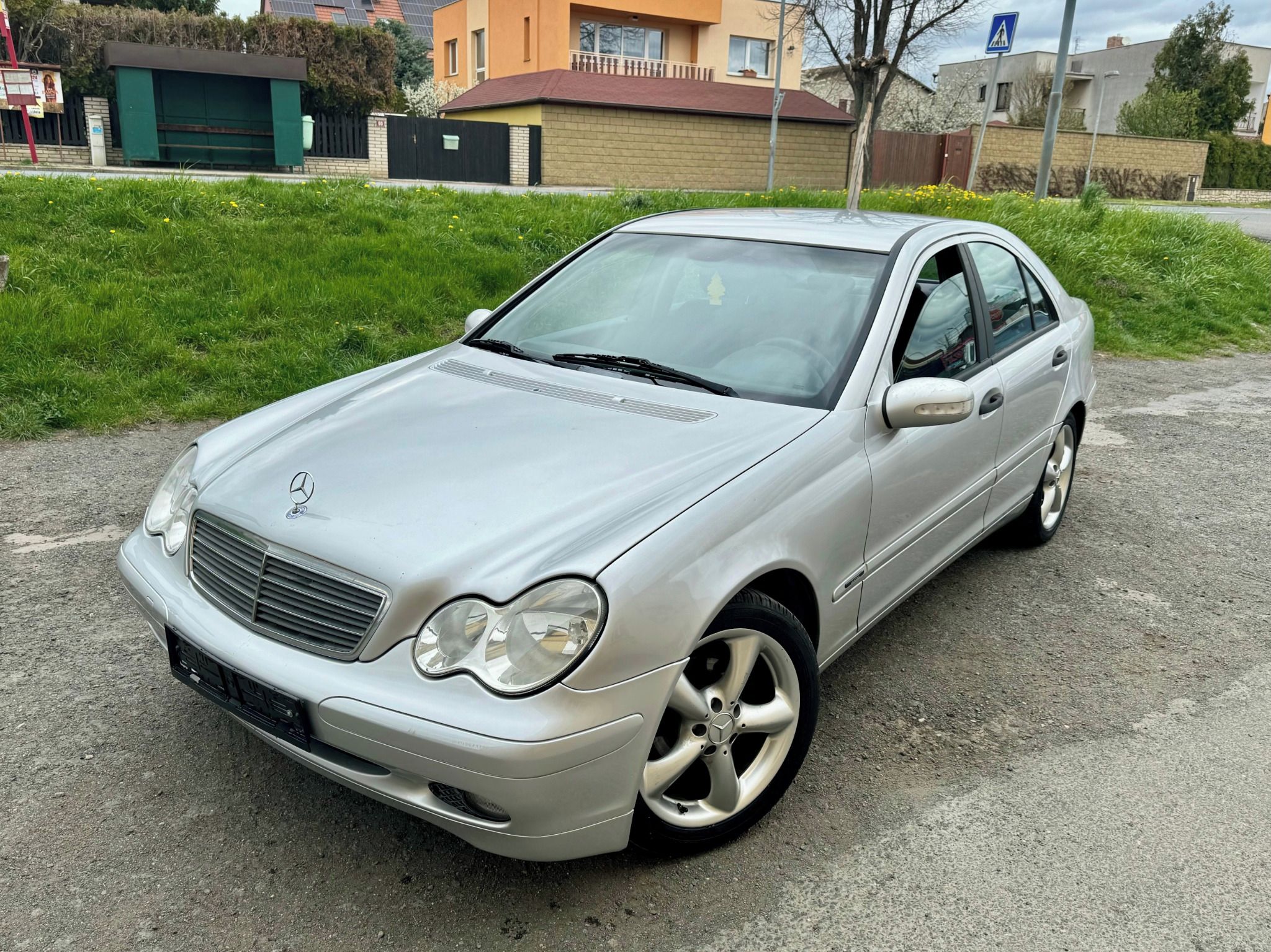 Mercedes-Benz Třídy C, 220CDi 105kw-Dig.klima