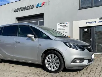 Opel Zafira, 1.6 CDTI / DPH / LED / NAVIGAC