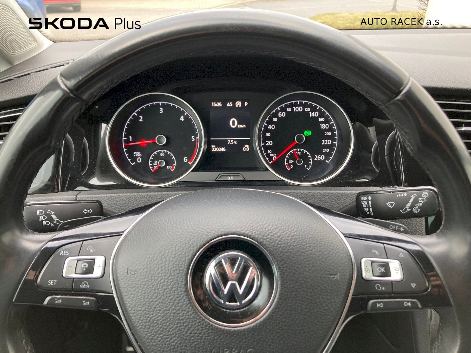 Volkswagen Golf, 2.0 TDI 110 kW Highline Varian - fotka 5