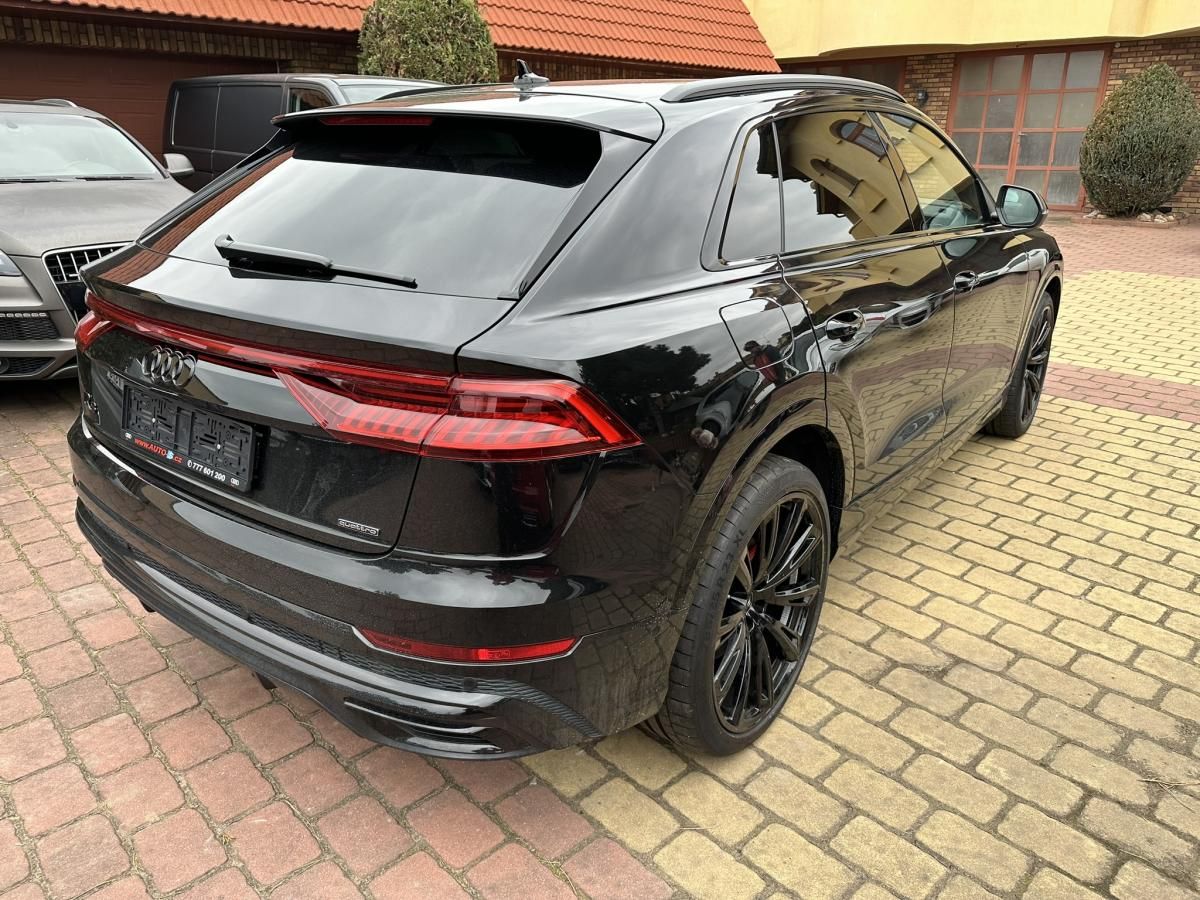 Audi Q8, 50TDi,MASAGE,B&O,ALU 23,FULL - fotka 2