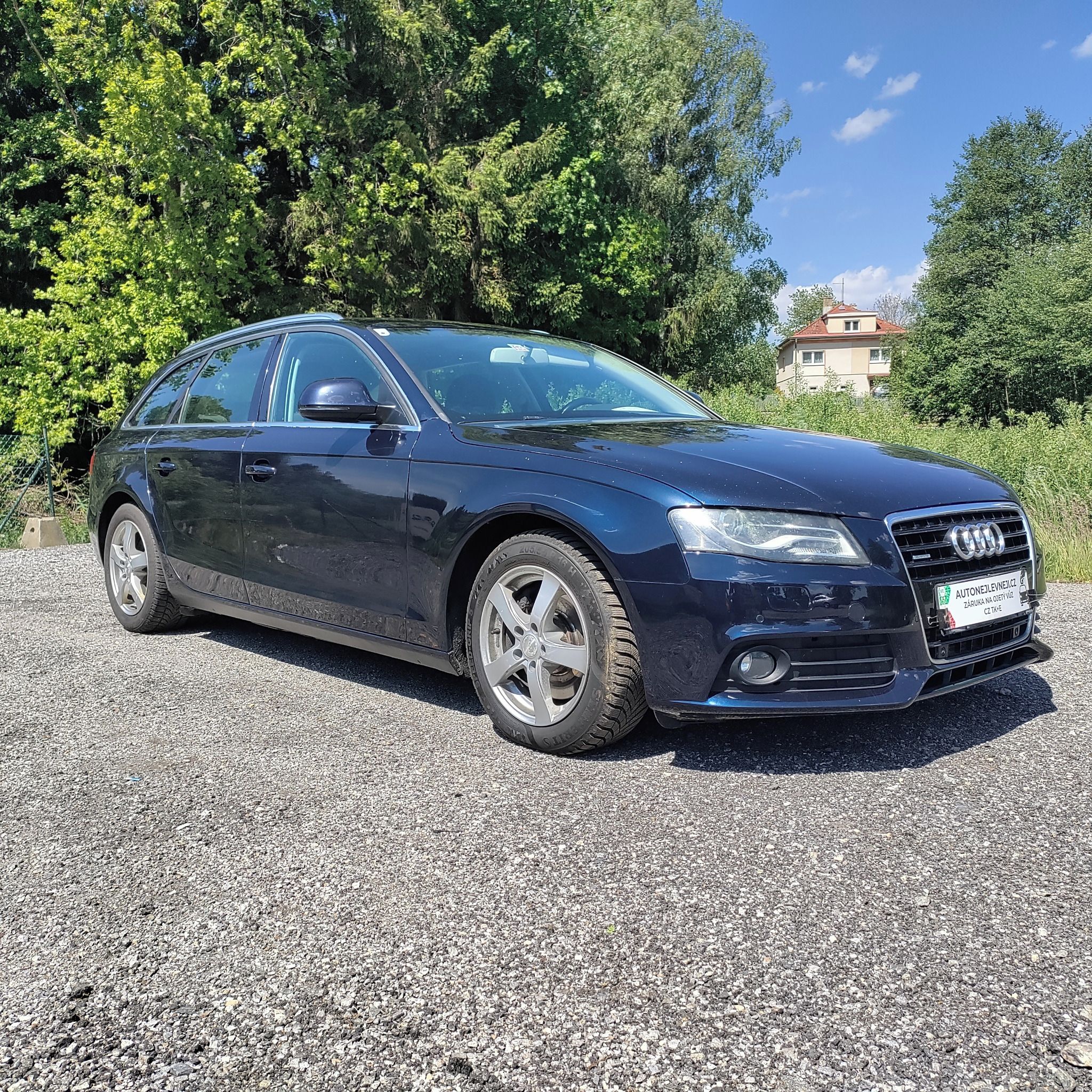 Audi A4, 3.0TDI,MANUÁL,4X4,KRÁSNÁ,1MAJ