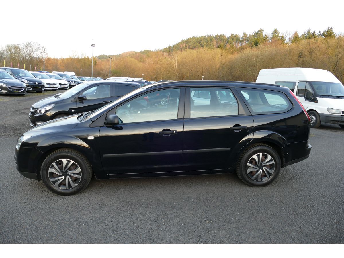 Ford Focus, 1,6 74KW DIGI-KLIMA - fotka 5