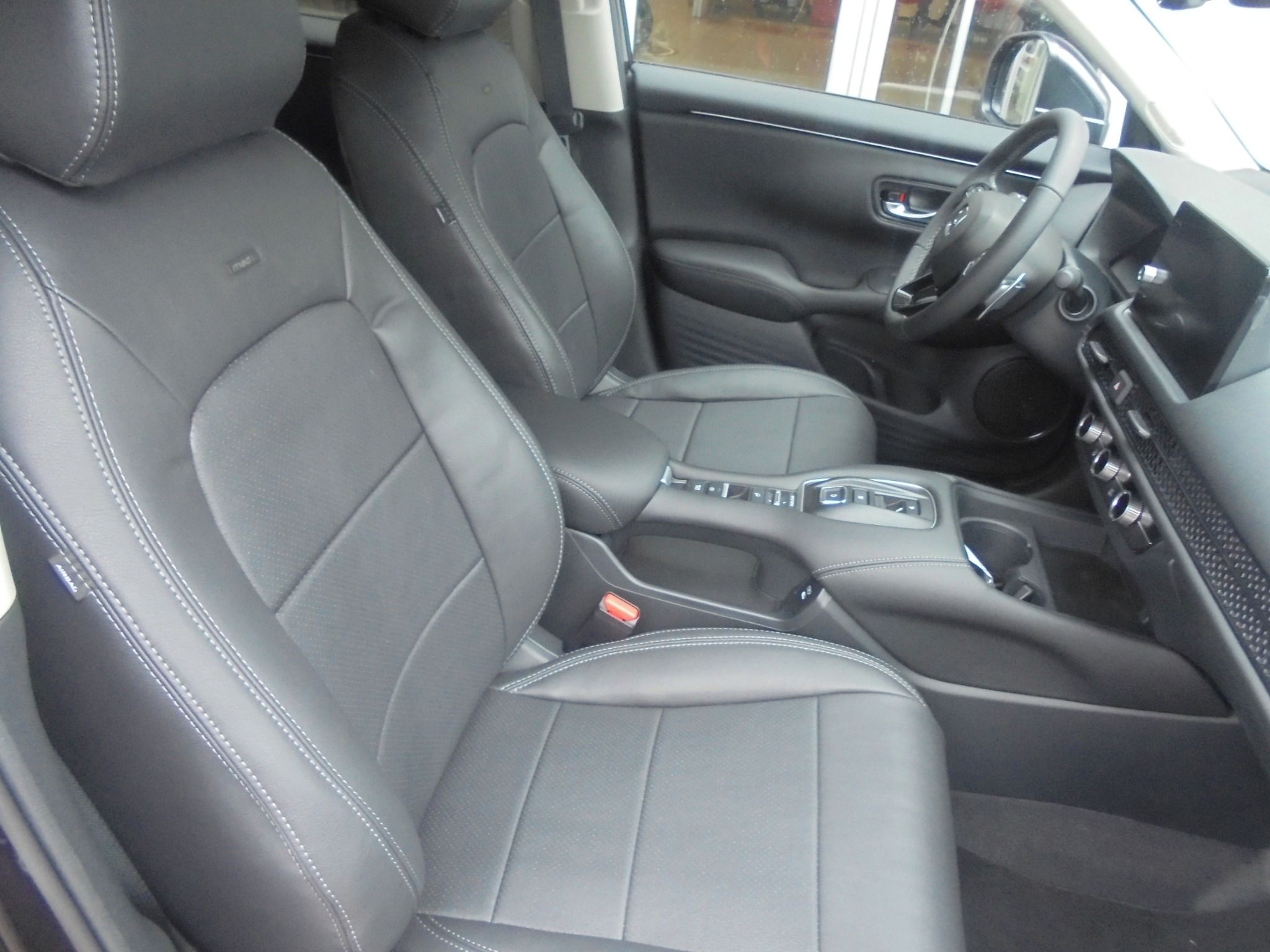 Honda ZR-V, 2.0e:HEV ELEGANCE TOP CLASS 26 - fotka 3