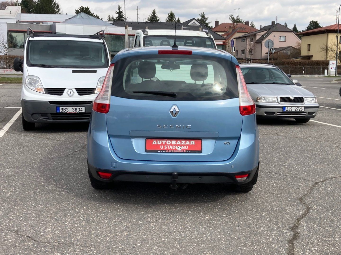Renault Grand Scénic, 1,9 DCi 96kW tažné z. 7 míst - fotka 4