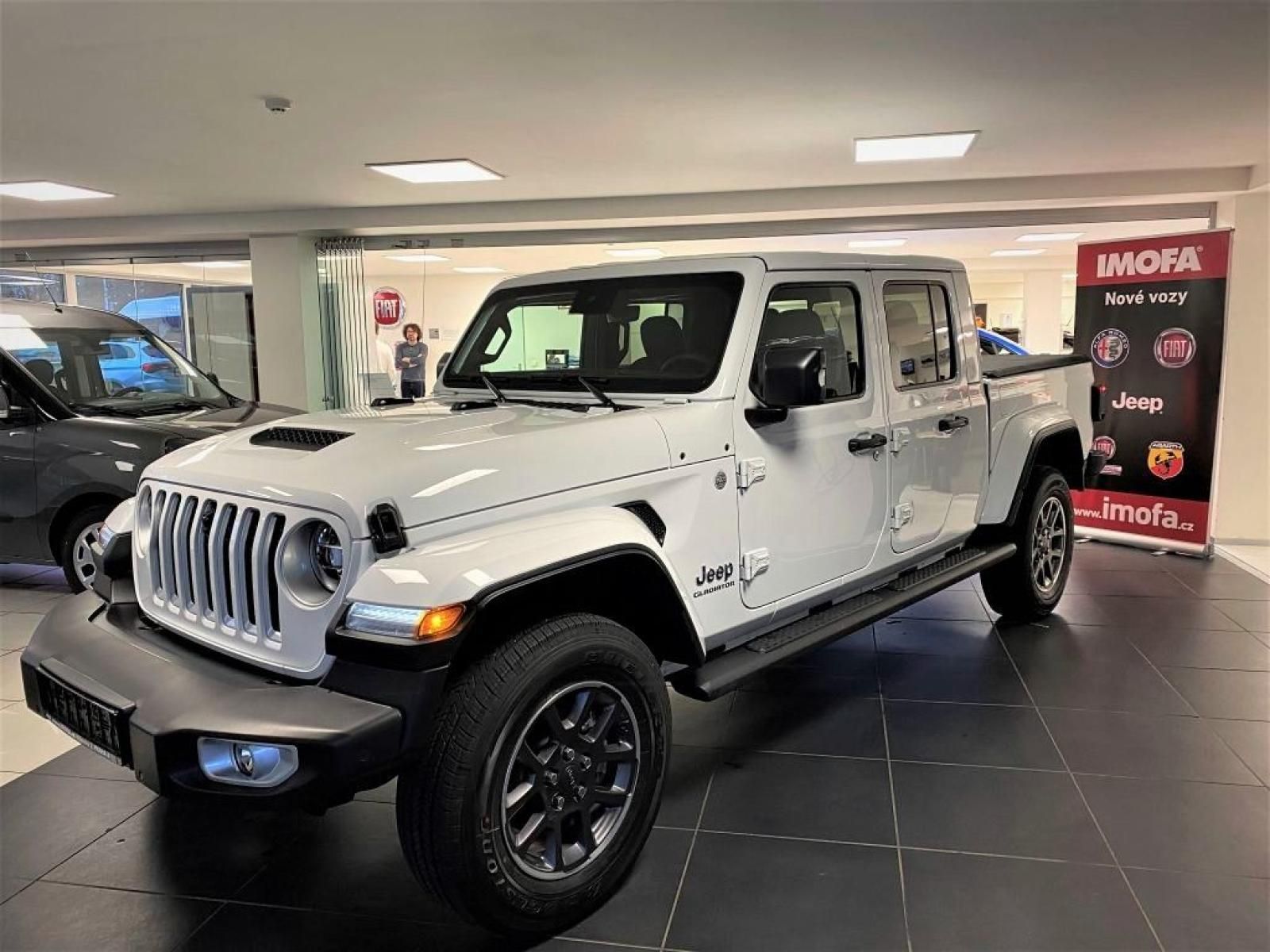 Jeep Gladiator, 3.0 CRD V6 264k AT8 ZF - fotka 5