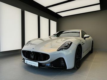 Modena 490HP
