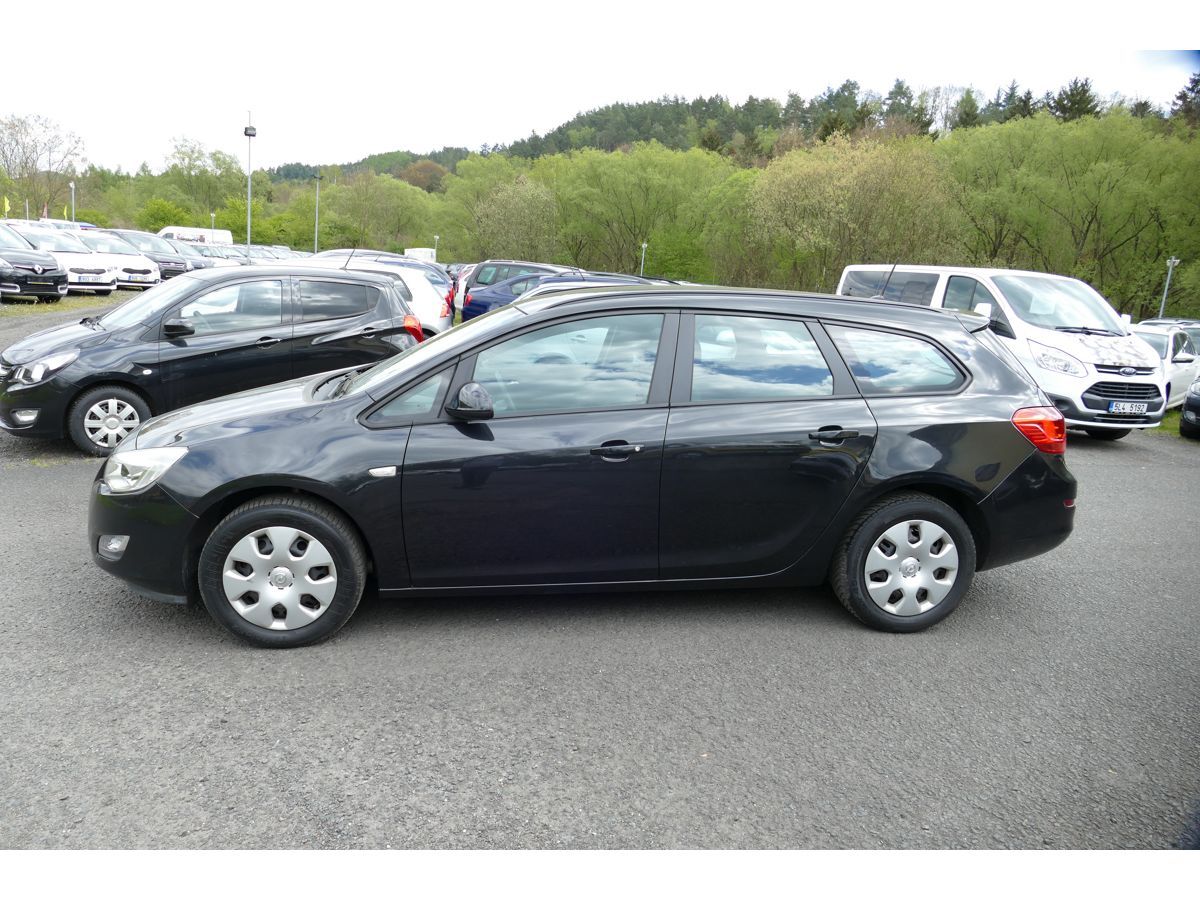 Opel Astra, 1,4T 88KW KLIMA - fotka 6