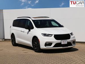 Chrysler Pacifica, Limited Hybrid 3.6 V6