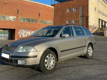 Škoda Octavia, 1.9 TDI - 1.majit. servisováno