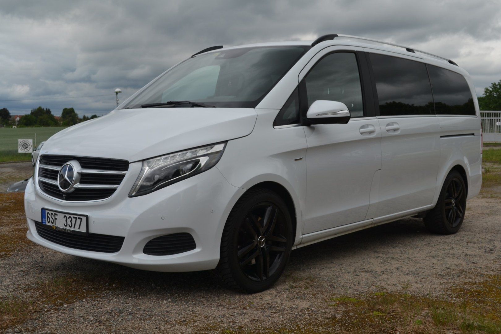 Mercedes-Benz Třídy V, 250D Long Edition 1 Burmester - fotka 3