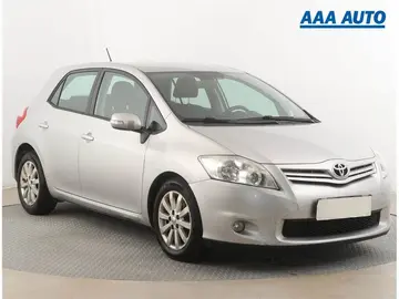 Toyota Auris, 1.6 Valvematic, ČR,2.maj