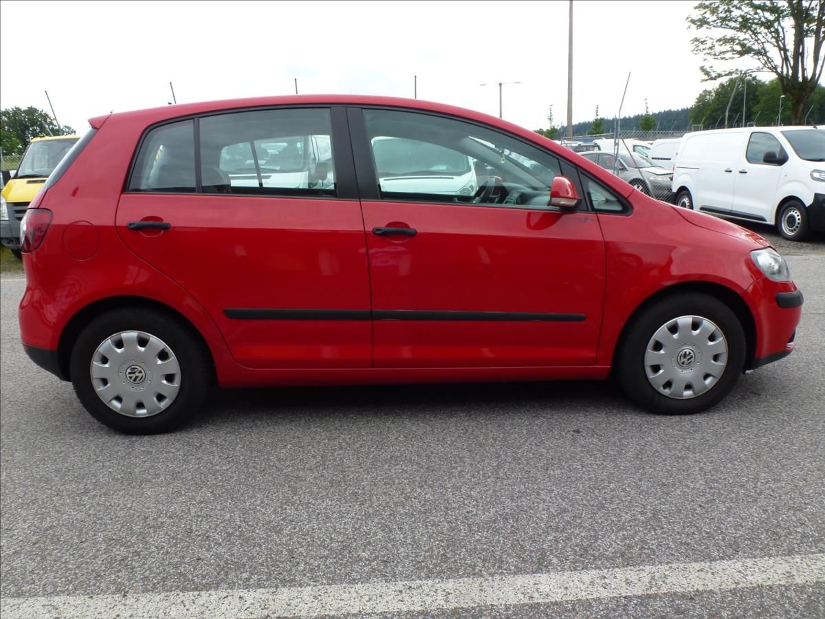 Volkswagen Golf Plus, 1,6 FSI Trendline - fotka 6