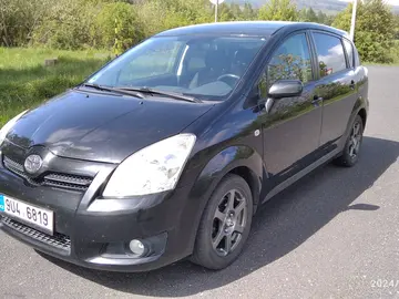 Toyota Corolla Verso, 1,8 benzín - garážováno