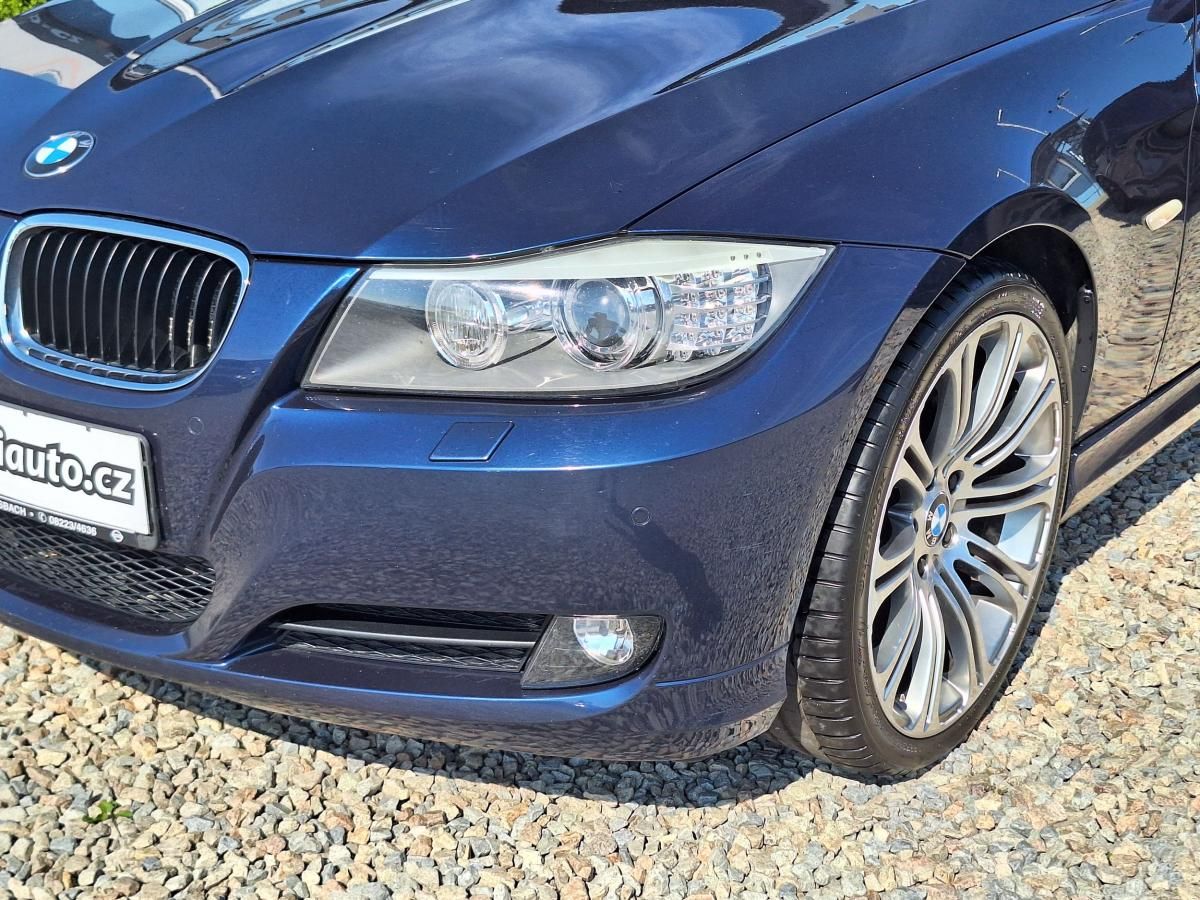 BMW Řada 3, 320d SPORT 135kW 4x4 WEBASTO - fotka 6