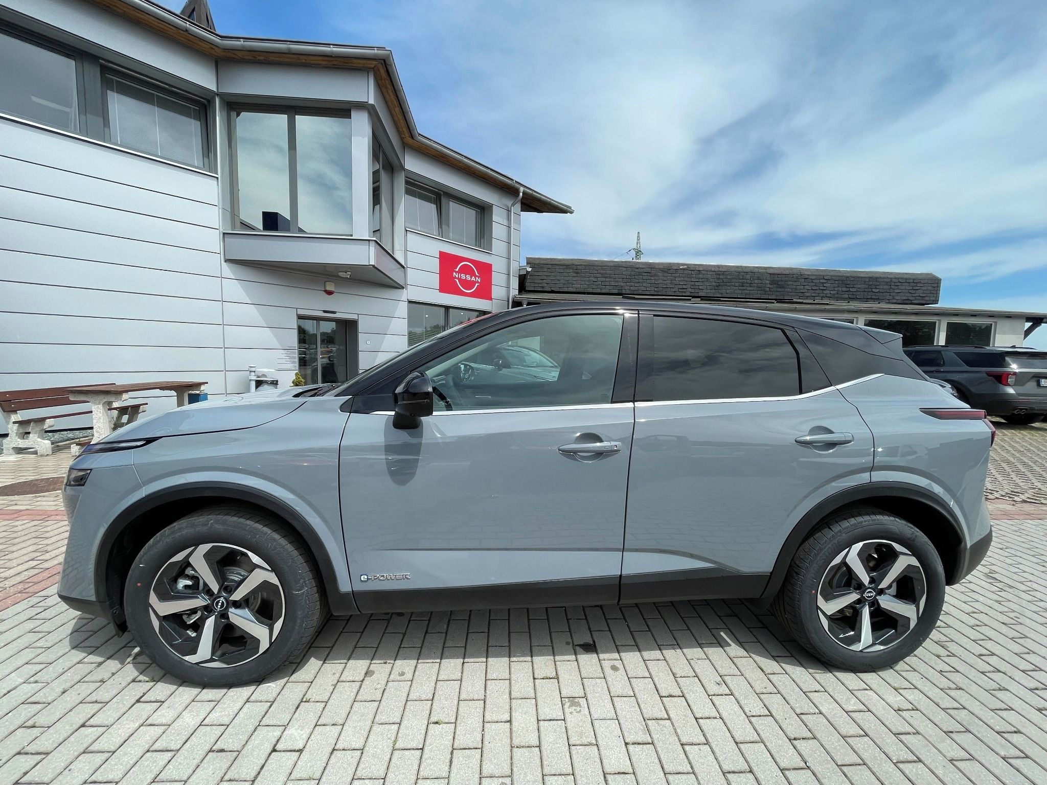 Nissan Qashqai, 1.5 e-POWER 140 kW N-Connecta - fotka 2