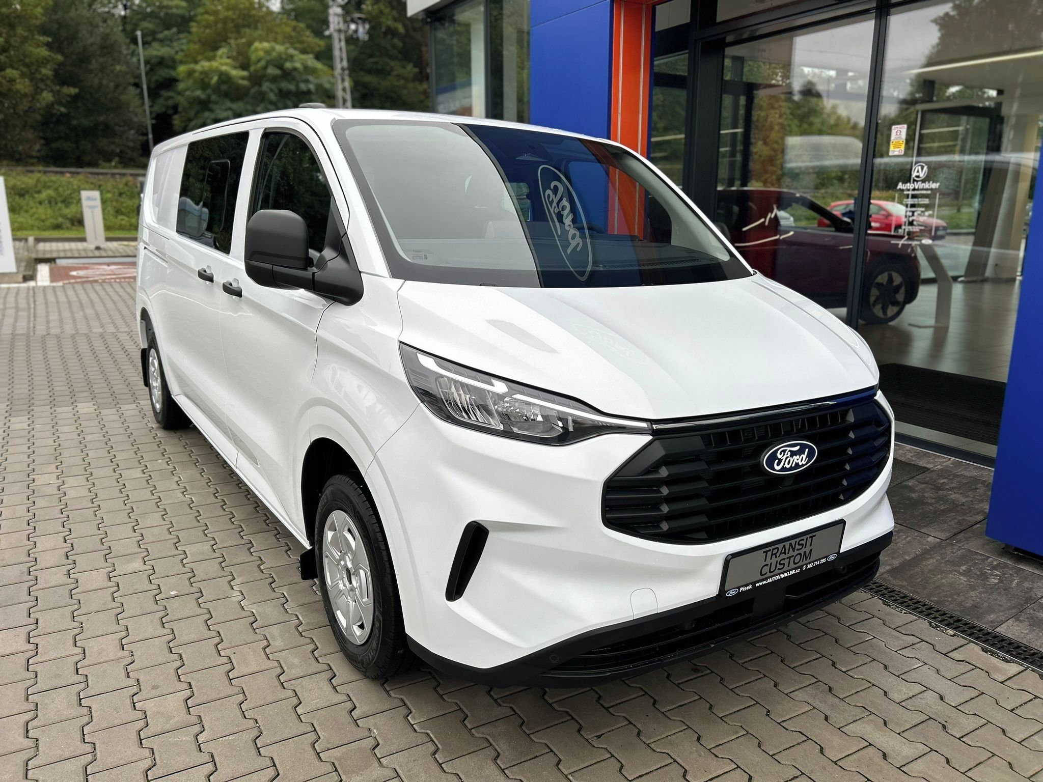 Ford Transit Custom, DCiV N1 2.0 EcoBlue 110 kW man - fotka 2