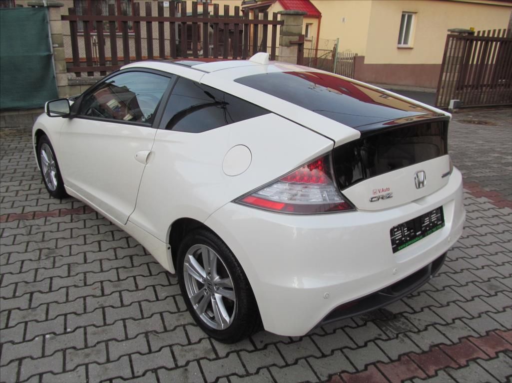 Honda CR-Z, 1,5 GT PLUS 1.majitel TOP - fotka 6
