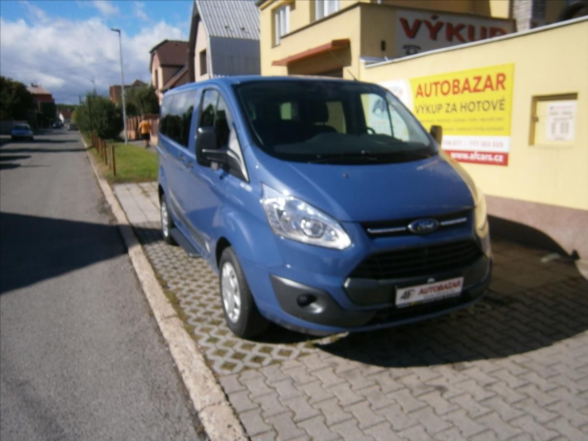 Ford Tourneo Custom, 2,2 TDCi TITANIUM