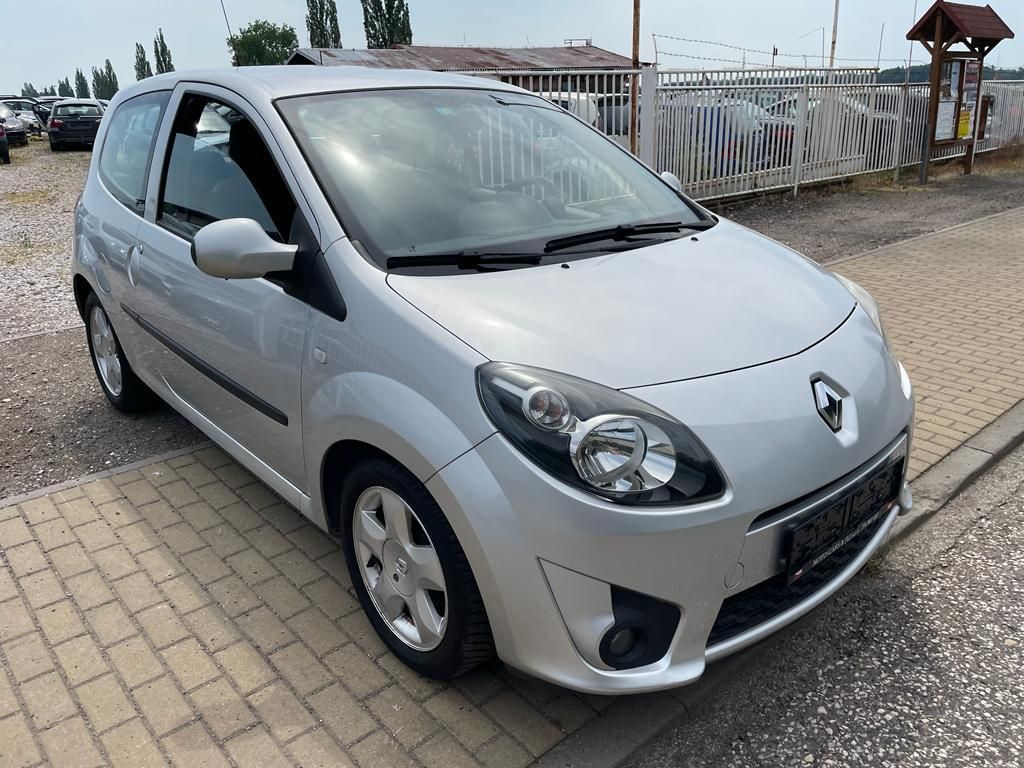 Renault Twingo, 1,2  56KW 91300KM!!! - fotka 6