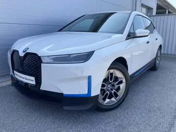BMW iX, xDrive40