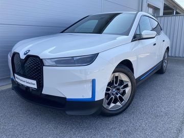 xDrive40