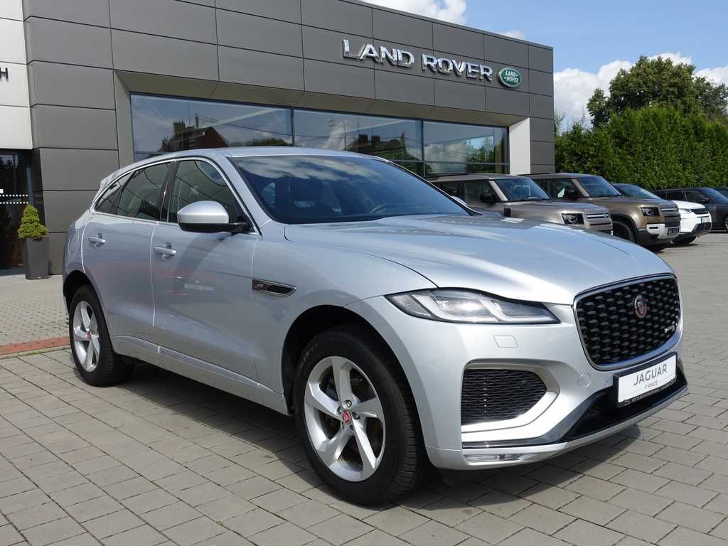 Jaguar F-Pace, 2,0 R-Dynamic S D200 4x4 - fotka 5
