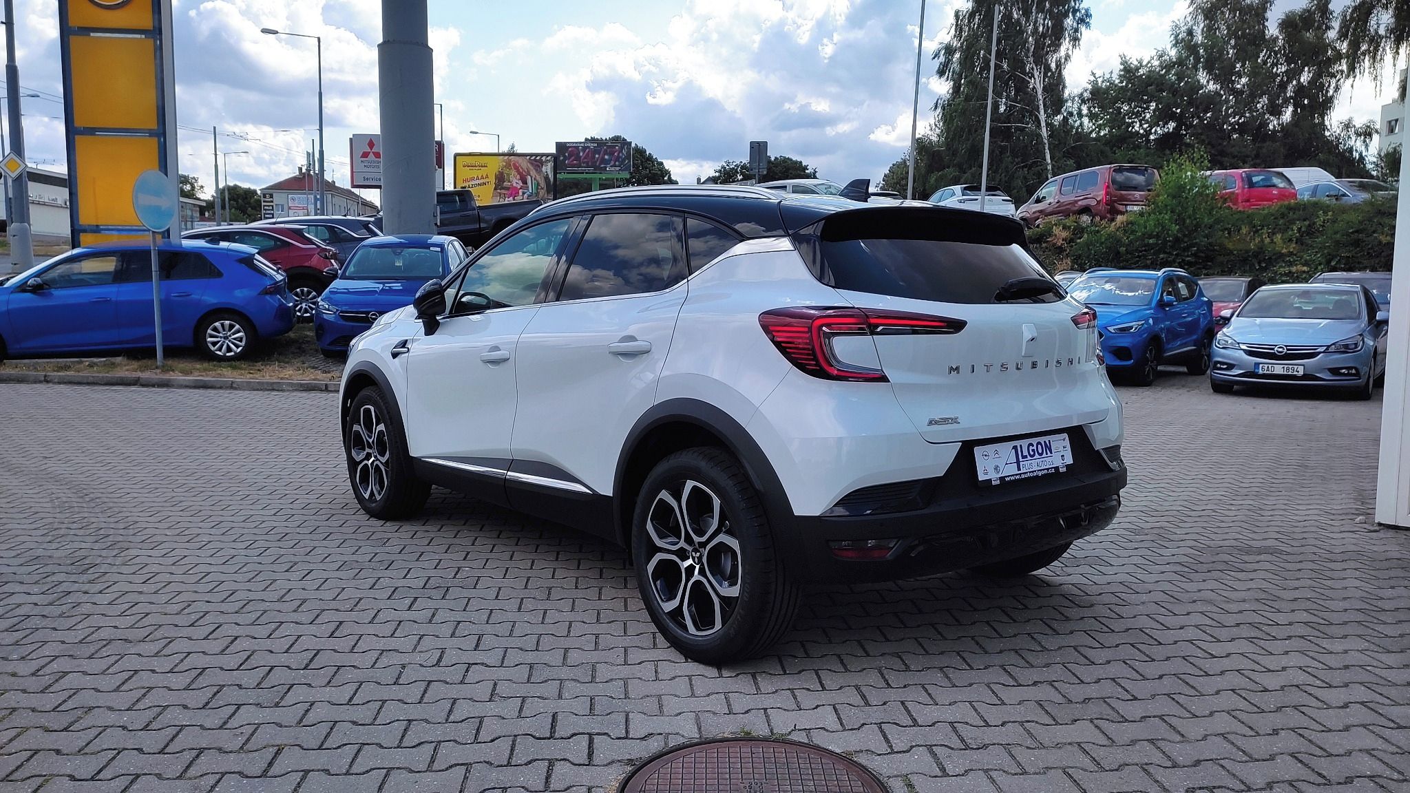 Mitsubishi ASX, Intense+ 1,3 DI-T Mild Hybrid - fotka 3