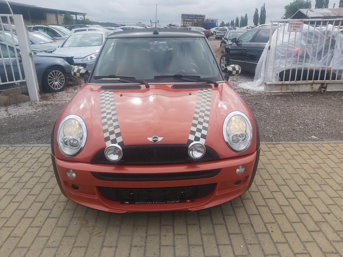 Mini One, 1,6  66 KW CABRIO - fotka 4