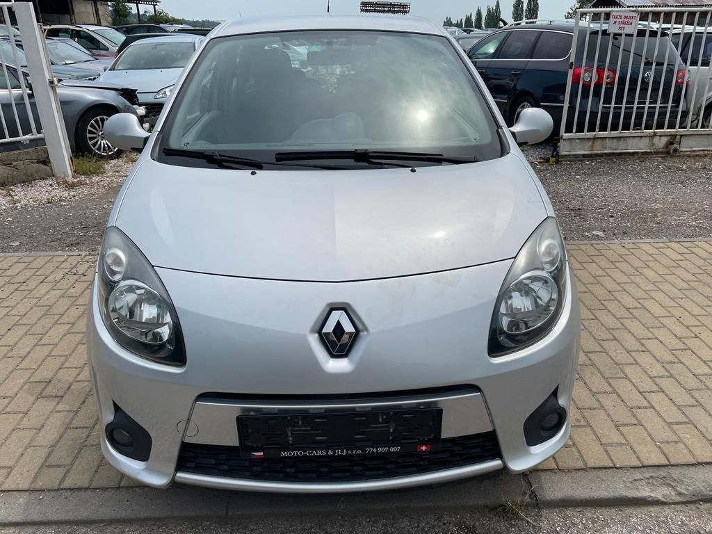 Renault Twingo, 1,2  56KW 91300KM!!! - fotka 5