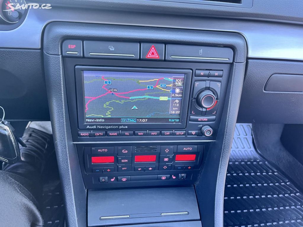 Audi A4 Navigation Plus TOP STAV. - Plzeň 