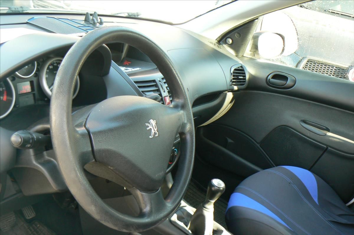 Peugeot 206, 1,1 - fotka 6