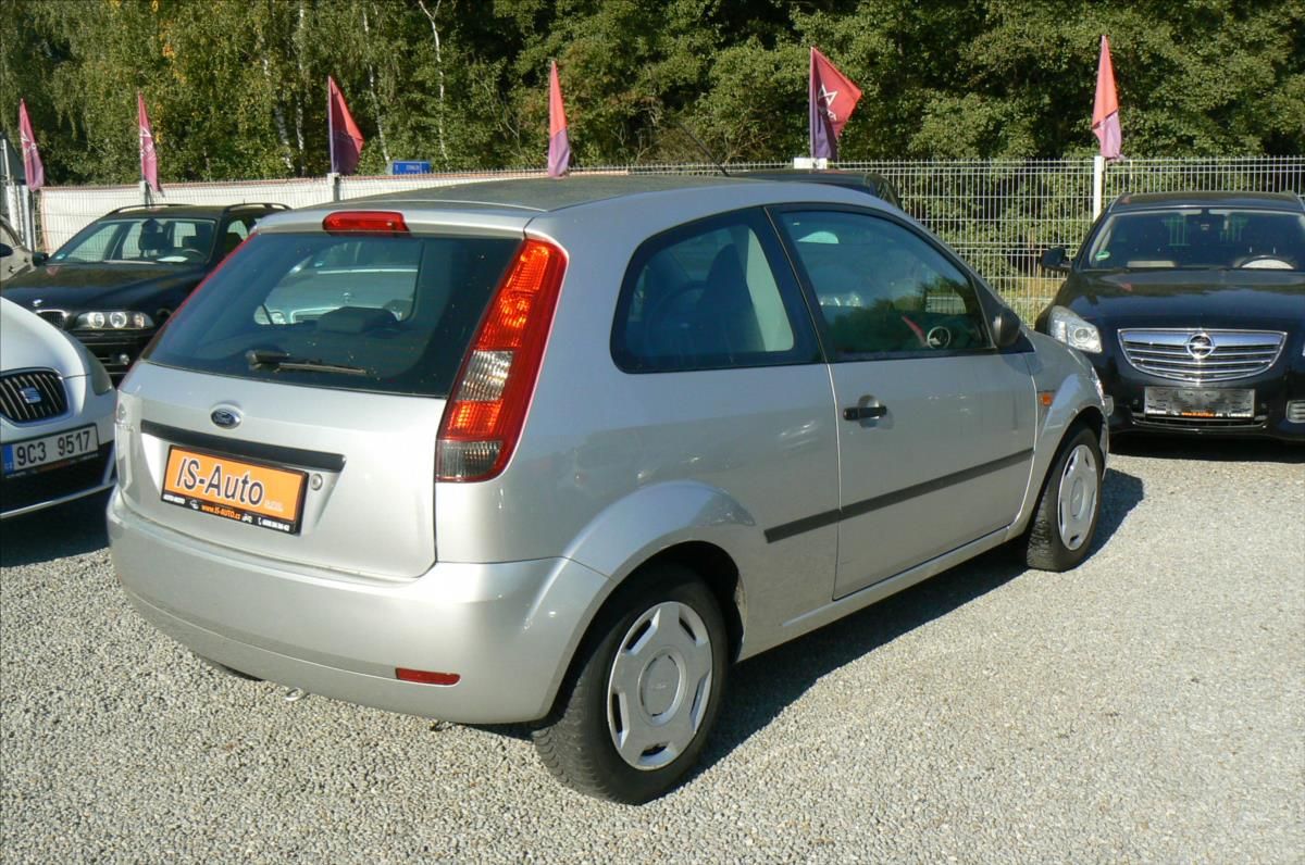 Ford Fiesta, 1,3 -3 dveř. - fotka 6