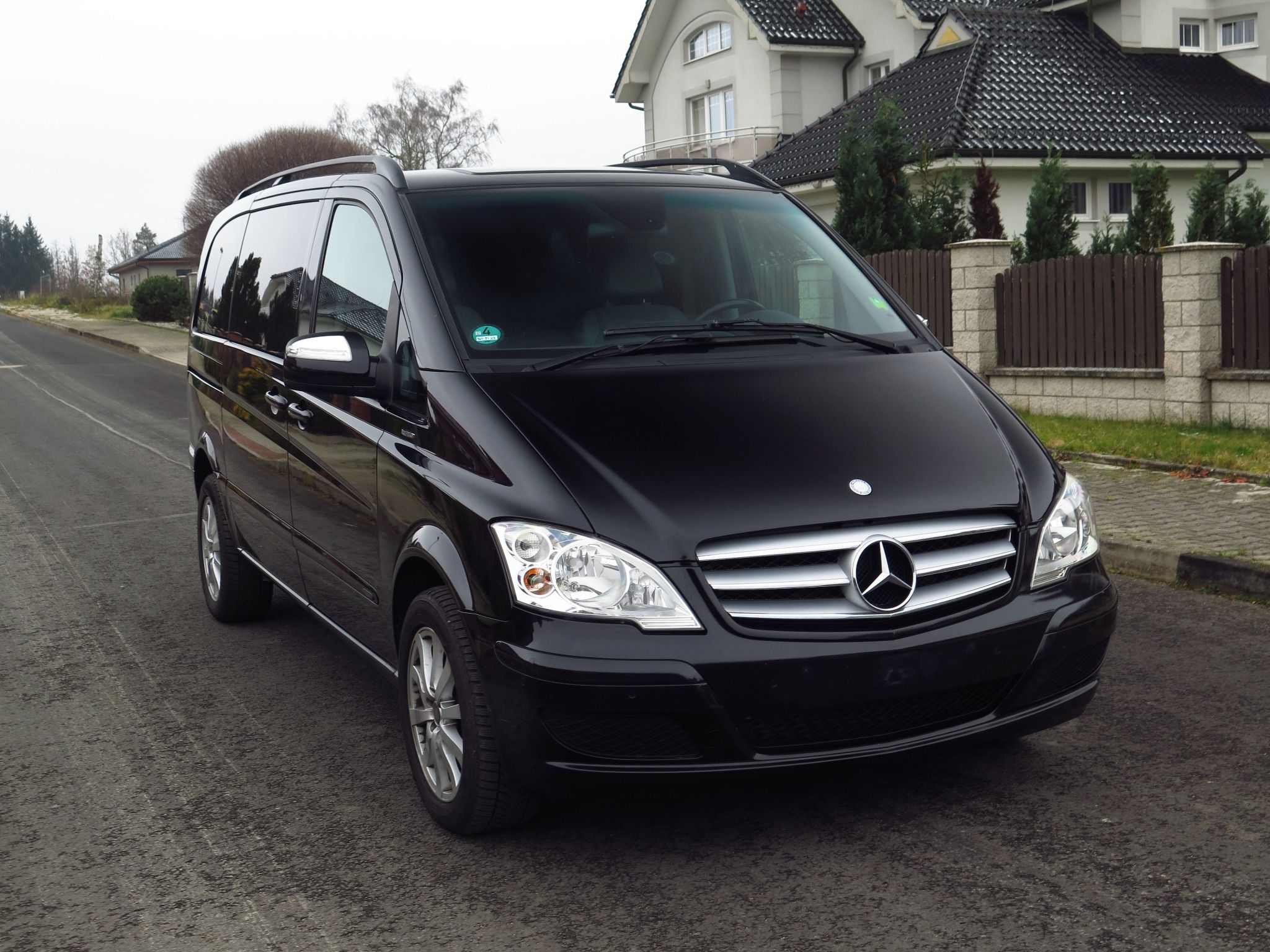 Mercedes-Benz Viano, 2.2 CDI - AUTOMAT - nový motor - fotka 2