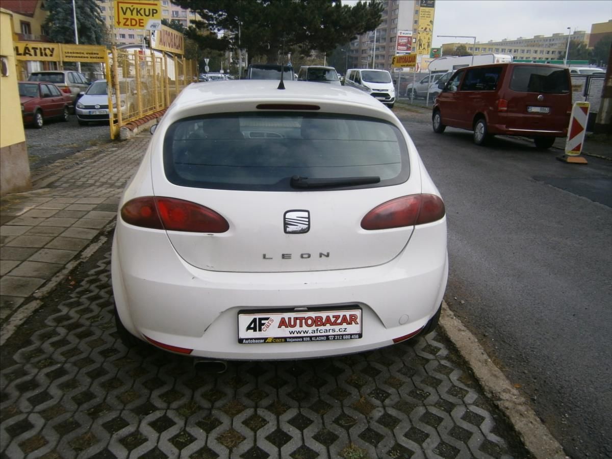 Seat Leon, 1,4 i 16V Reference - fotka 5