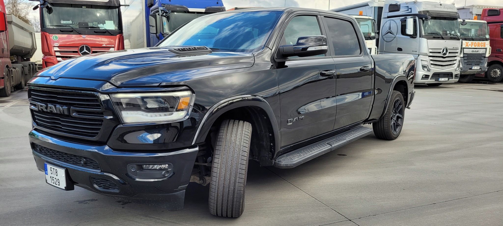 Dodge Ram, 5,7 Sport, ČR, DPH, LPG - fotka 4