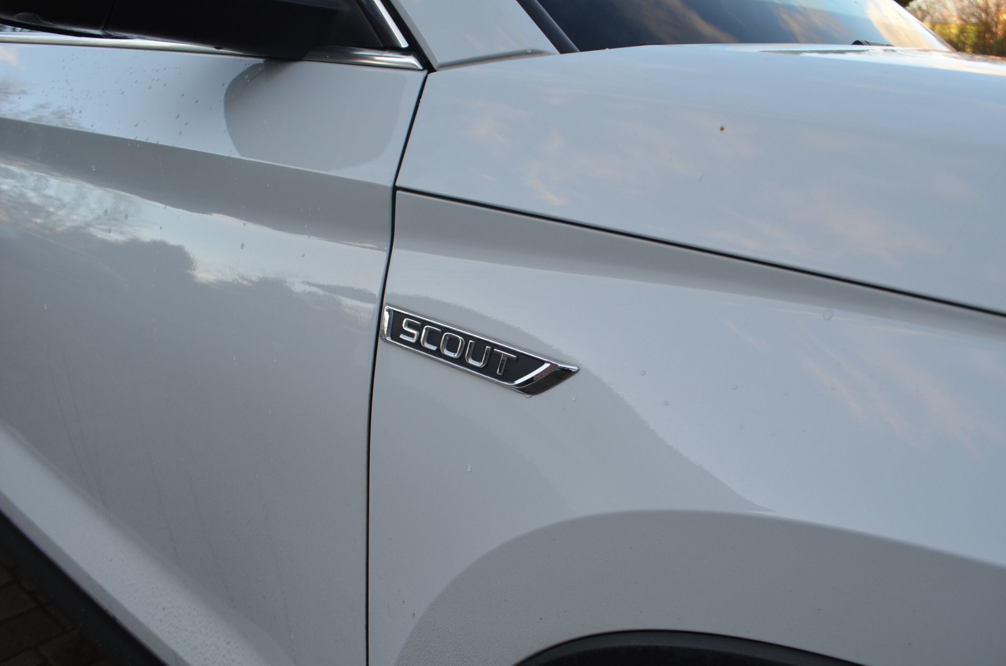 Škoda Kodiaq, SCOUT 2.0TDI 140KW DSG 4*4 TOP - fotka 4