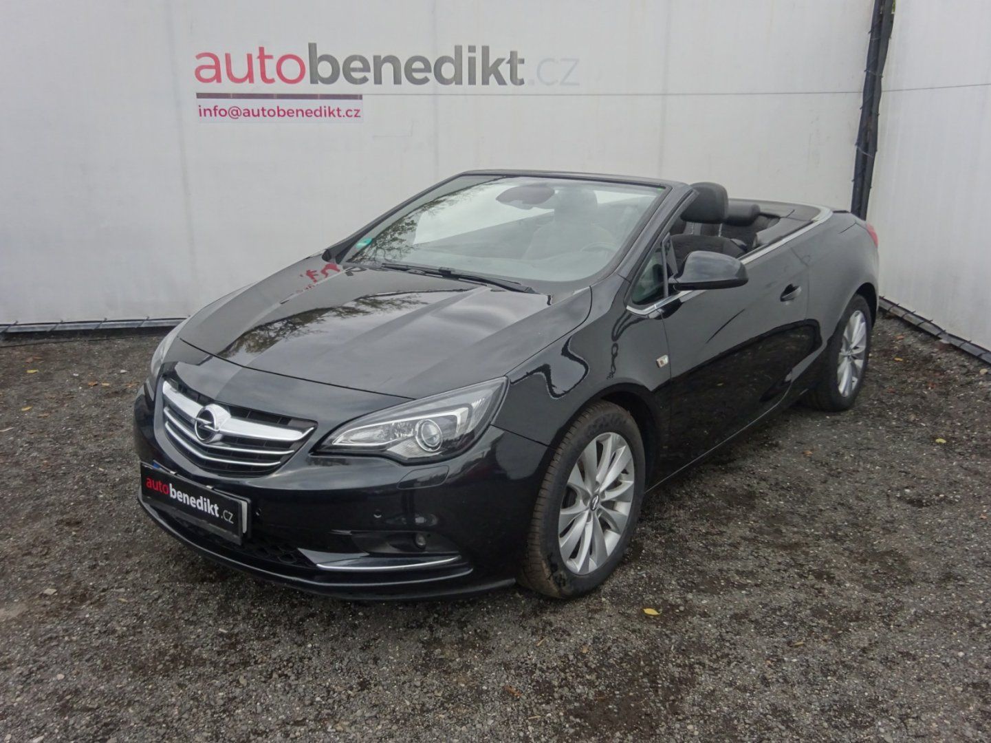 Opel Cascada, 1.4 103kW  Xenony Nový Servis